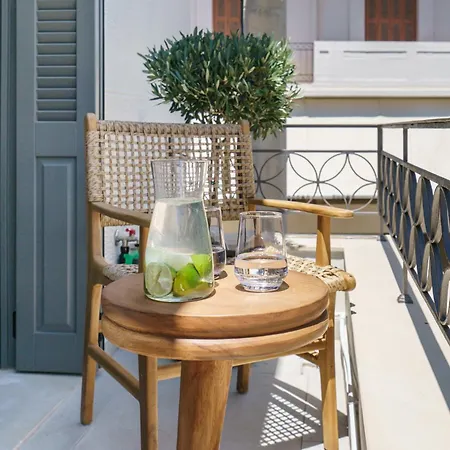 The Old Distillery - Premium Ρέθυμνο