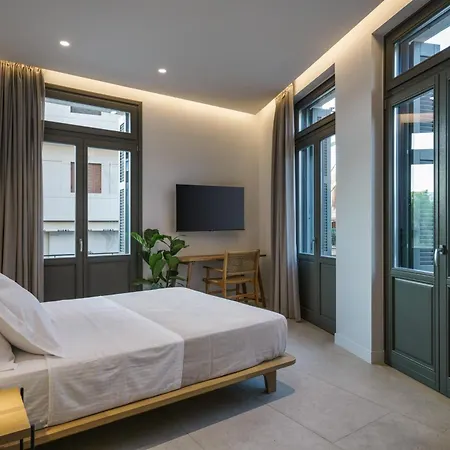 The Old Distillery - Premium * Ρέθυμνο