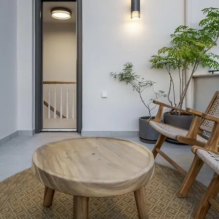 The Old Distillery - Premium *