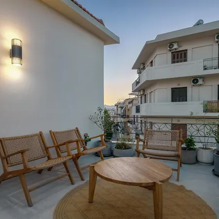 The Old Distillery - Premium Apartment